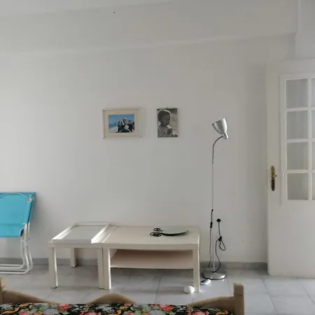 公寓 Renovated In The Heart Of Paroikia.