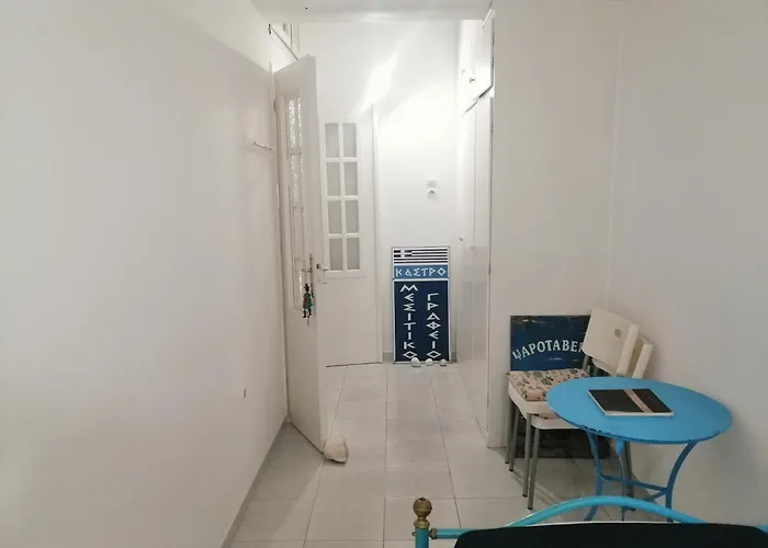 Apartamento Renovated In The Heart Of Paroikia. *