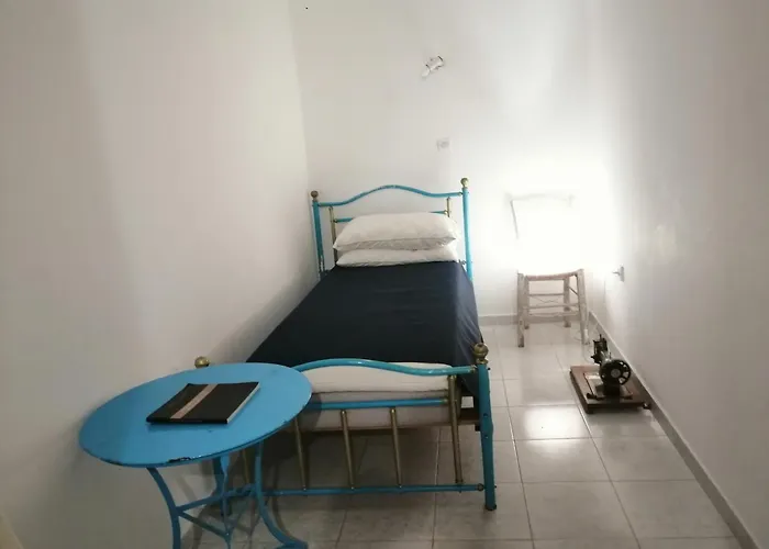 Renovated In The Heart Of Paroikia. Apartamento