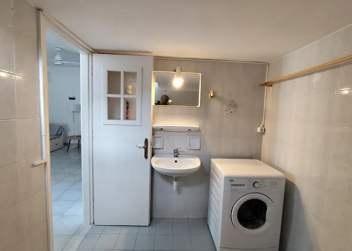 Renovated In The Heart Of Paroikia. Apartamento *